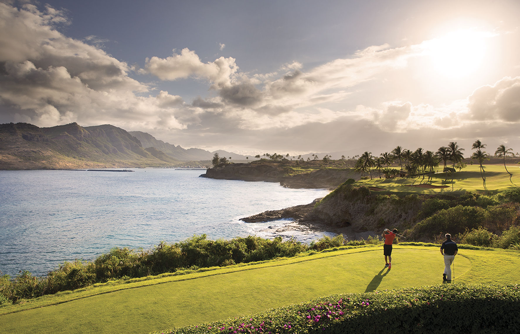 Compass_Kauai_Timbers_Hero_Golfers